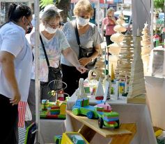 Foto de la galería: Feria Franca Navideña en Plaza San Martín de Posadas