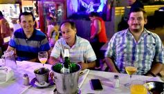 Foto de la galería: Celebración, encuentro y amigos en las últimas recorridas del 2021 en la ciudad capital