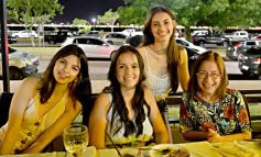 Foto de la galería: Celebración, encuentro y amigos en las últimas recorridas del 2021 en la ciudad capital