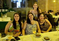 Foto de la galería: Celebración, encuentro y amigos en las últimas recorridas del 2021 en la ciudad capital