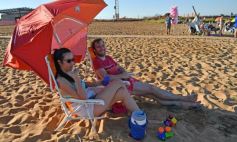 Foto de la galería: Postales del verano posadeño en la Playa Costa Sur de Miguel Lanús