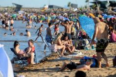 Foto de la galería: Postales del verano posadeño en la Playa Costa Sur de Miguel Lanús