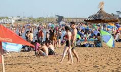 Foto de la galería: Postales del verano posadeño en la Playa Costa Sur de Miguel Lanús