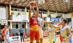 Sixto Fotografías. Deportes. Torneo Provincial - Victoria de Tokio ante OTC en la segunda fecha del Torneo Federal de Básquet