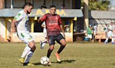 Sixto Fotografías. Deportes. Liga Posadeña A - Huracán y La Picada dieron el puntapié inicial en la vuelta del fútbol posadeño