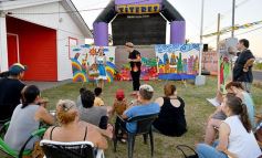 Foto de la galería: Teatro popular y diversión en el Festival Itinerante "Fauna Roja" en Posadas