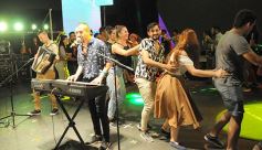 Foto de la galería: Postales exclusivas de lo que fue la última noche del 52° Festival del Litoral en Posadas