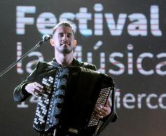 Foto de la galería: Postales exclusivas de lo que fue la última noche del 52° Festival del Litoral en Posadas