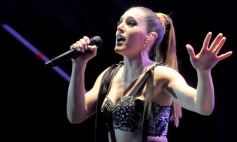 Foto de la galería: Postales exclusivas de lo que fue la última noche del 52° Festival del Litoral en Posadas