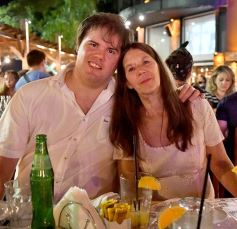 Foto de la galería: Amigos, reencuentro y mucha buena onda en la ciudad capital