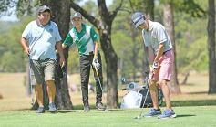 Foto de la galería: Se disputó la primera fecha del Summer Golf Cup 2022 en el Club Tacurú de Posadas