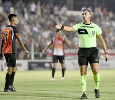 Foto de la galería: La Franja ganó en casa y quedó a un paso de la final del Torneo Regional