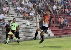 Foto de la galería: La Franja ganó en casa y quedó a un paso de la final del Torneo Regional