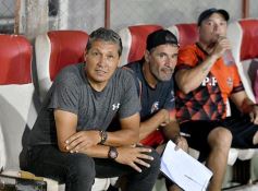 Foto de la galería: La Franja ganó en casa y quedó a un paso de la final del Torneo Regional