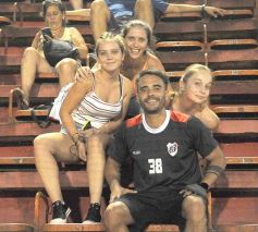 Foto de la galería: La Franja ganó en casa y quedó a un paso de la final del Torneo Regional