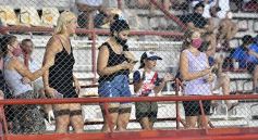 Foto de la galería: La Franja ganó en casa y quedó a un paso de la final del Torneo Regional