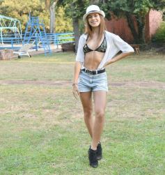 Foto de la galería: Sayra Mailén, multifacética y vivaz en una sesión de verano a pleno en Posadas