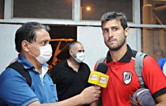 Foto de la galería: La Franja se trajo un empate de Formosa y define la final en casa