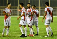 Foto de la galería: La Franja se trajo un empate de Formosa y define la final en casa