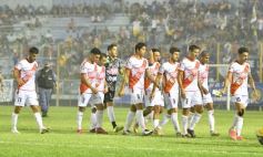 Foto de la galería: La Franja se trajo un empate de Formosa y define la final en casa