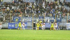 Foto de la galería: La Franja se trajo un empate de Formosa y define la final en casa