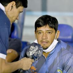 Foto de la galería: La Franja se trajo un empate de Formosa y define la final en casa