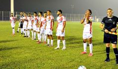 Foto de la galería: La Franja se trajo un empate de Formosa y define la final en casa