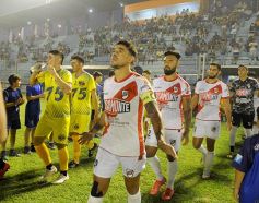 Foto de la galería: La Franja se trajo un empate de Formosa y define la final en casa