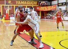 Foto de la galería: Tokio ganó en casa y extendió su invicto en el Torneo Federal de Básquet
