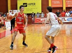 Foto de la galería: Tokio ganó en casa y extendió su invicto en el Torneo Federal de Básquet
