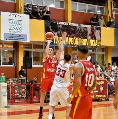 Foto de la galería: Tokio ganó en casa y extendió su invicto en el Torneo Federal de Básquet