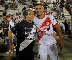 Foto de la galería: Villa Sarita se vistió de fiesta con el triunfo de La Franja en casa