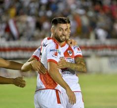 Foto de la galería: Villa Sarita se vistió de fiesta con el triunfo de La Franja en casa