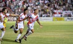 Foto de la galería: Villa Sarita se vistió de fiesta con el triunfo de La Franja en casa