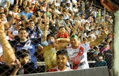 Foto de la galería: Villa Sarita se vistió de fiesta con el triunfo de La Franja en casa