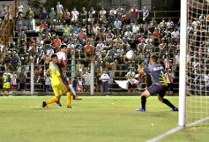 Foto de la galería: Villa Sarita se vistió de fiesta con el triunfo de La Franja en casa