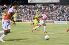 Foto de la galería: Villa Sarita se vistió de fiesta con el triunfo de La Franja en casa