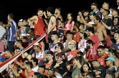 Foto de la galería: Villa Sarita se vistió de fiesta con el triunfo de La Franja en casa