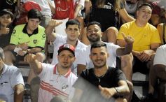 Foto de la galería: Villa Sarita se vistió de fiesta con el triunfo de La Franja en casa