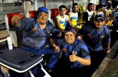 Foto de la galería: Villa Sarita se vistió de fiesta con el triunfo de La Franja en casa