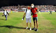 Foto de la galería: Villa Sarita se vistió de fiesta con el triunfo de La Franja en casa