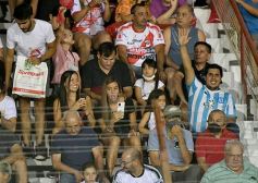 Foto de la galería: Villa Sarita se vistió de fiesta con el triunfo de La Franja en casa