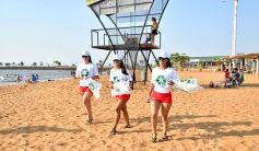 Foto de la galería: Verano a pleno en la playa El Brete de Posadas