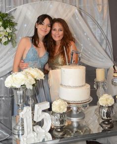 Foto de la galería: Los 15 años de Sabrina Iliana Martino en Posadas