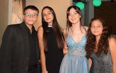 Foto de la galería: Los 15 años de Sabrina Iliana Martino en Posadas