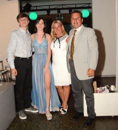 Foto de la galería: Los 15 años de Sabrina Iliana Martino en Posadas