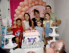 Foto de la galería: Felices tres años de la pequeña Victoria Alfonsina