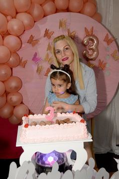 Foto de la galería: Felices tres años de la pequeña Victoria Alfonsina