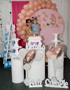 Foto de la galería: Felices tres años de la pequeña Victoria Alfonsina