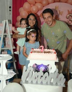 Foto de la galería: Felices tres años de la pequeña Victoria Alfonsina